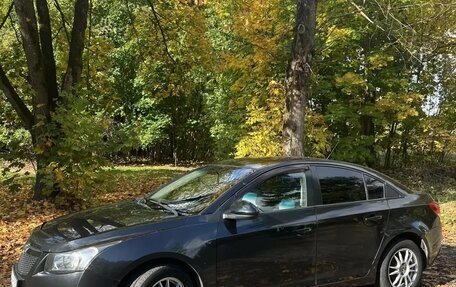 Chevrolet Cruze II, 2011 год, 680 000 рублей, 7 фотография