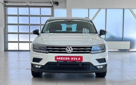 Volkswagen Tiguan II, 2019 год, 2 180 000 рублей, 5 фотография