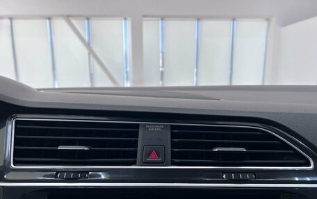 Volkswagen Tiguan II, 2019 год, 2 180 000 рублей, 22 фотография