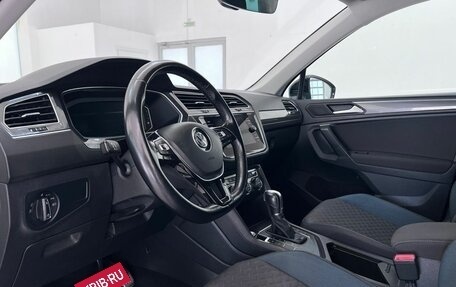 Volkswagen Tiguan II, 2019 год, 2 180 000 рублей, 23 фотография