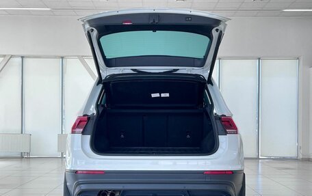 Volkswagen Tiguan II, 2019 год, 2 180 000 рублей, 38 фотография