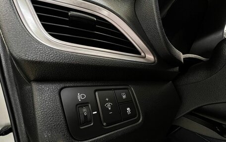 Hyundai Solaris II рестайлинг, 2019 год, 1 350 000 рублей, 32 фотография