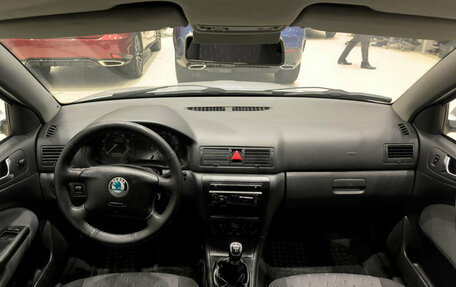 Skoda Octavia IV, 2006 год, 350 000 рублей, 18 фотография