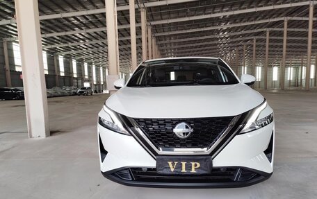 Nissan Qashqai, 2023 год, 1 380 000 рублей, 2 фотография