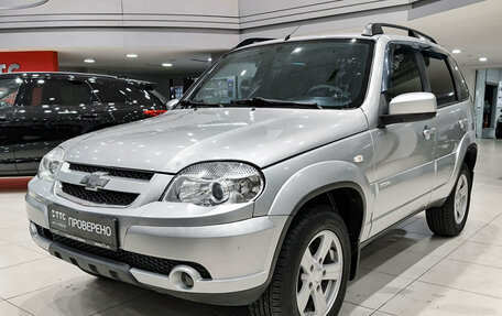 Chevrolet Niva I рестайлинг, 2012 год, 450 000 рублей, 5 фотография