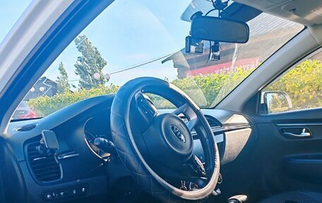 KIA Rio IV, 2018 год, 1 450 000 рублей, 7 фотография