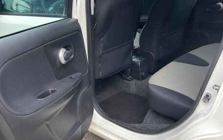 Nissan Note II рестайлинг, 2011 год, 800 000 рублей, 7 фотография
