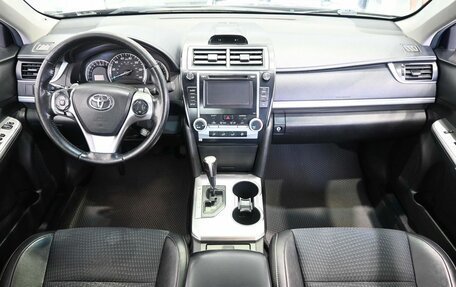 Toyota Camry, 2013 год, 1 569 900 рублей, 11 фотография