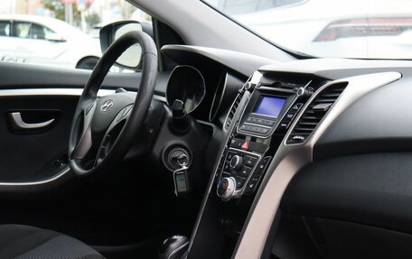 Hyundai i30 II рестайлинг, 2012 год, 1 049 000 рублей, 13 фотография