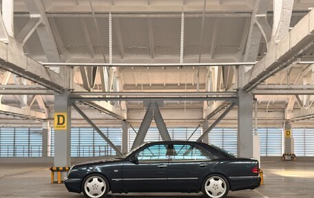Mercedes-Benz E-Класс, 1997 год, 700 000 рублей, 34 фотография