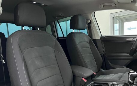 Volkswagen Tiguan II, 2017 год, 2 435 000 рублей, 12 фотография