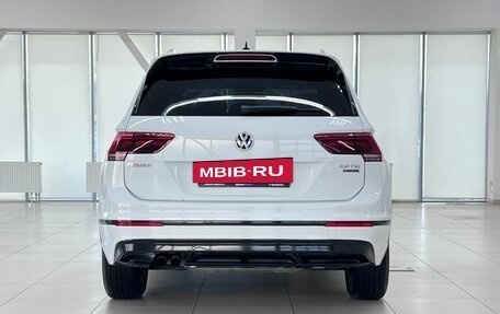 Volkswagen Tiguan II, 2017 год, 2 435 000 рублей, 7 фотография