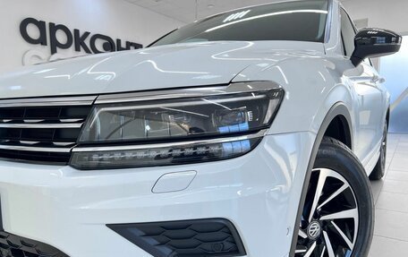 Volkswagen Tiguan II, 2017 год, 2 435 000 рублей, 22 фотография
