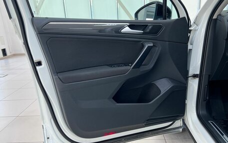 Volkswagen Tiguan II, 2017 год, 2 435 000 рублей, 28 фотография