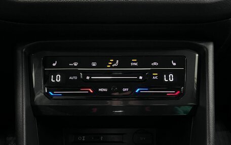 Volkswagen Tiguan II, 2017 год, 2 435 000 рублей, 36 фотография