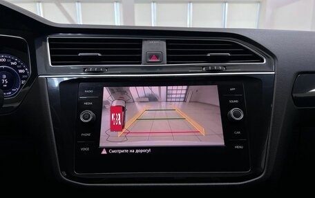 Volkswagen Tiguan II, 2017 год, 2 435 000 рублей, 35 фотография