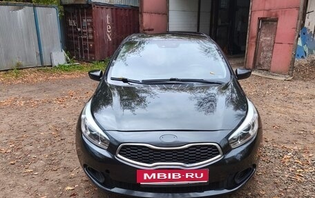 KIA cee'd III, 2013 год, 950 000 рублей, 2 фотография