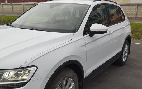 Volkswagen Tiguan II, 2020 год, 2 320 000 рублей, 5 фотография