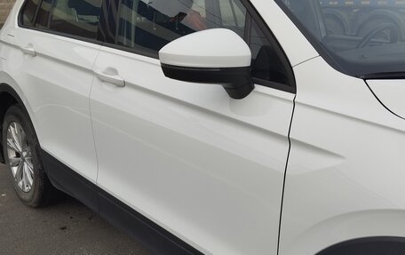 Volkswagen Tiguan II, 2020 год, 2 320 000 рублей, 3 фотография