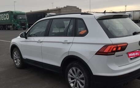 Volkswagen Tiguan II, 2020 год, 2 320 000 рублей, 10 фотография