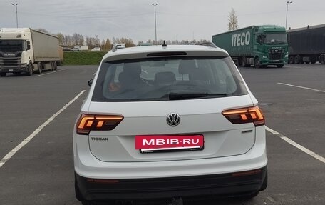 Volkswagen Tiguan II, 2020 год, 2 320 000 рублей, 9 фотография