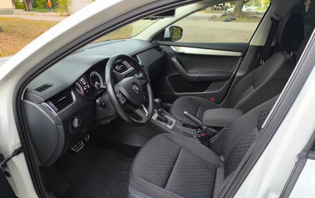 Skoda Octavia, 2016 год, 1 585 000 рублей, 10 фотография