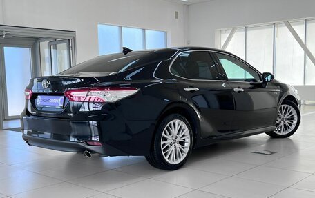 Toyota Camry, 2019 год, 2 910 000 рублей, 2 фотография
