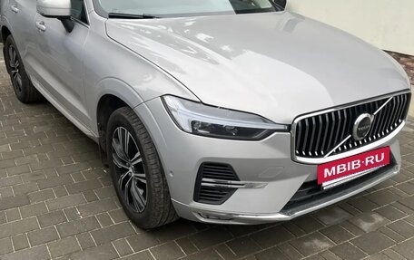 Volvo XC60 II, 2021 год, 3 930 000 рублей, 2 фотография