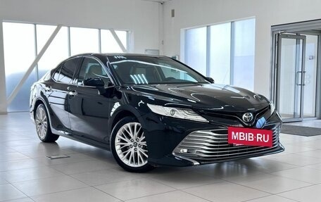 Toyota Camry, 2019 год, 2 910 000 рублей, 3 фотография