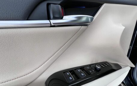 Toyota Camry, 2019 год, 2 910 000 рублей, 26 фотография