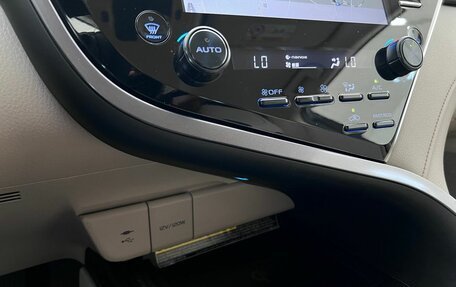 Toyota Camry, 2019 год, 2 910 000 рублей, 30 фотография