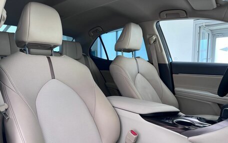 Toyota Camry, 2019 год, 2 910 000 рублей, 37 фотография