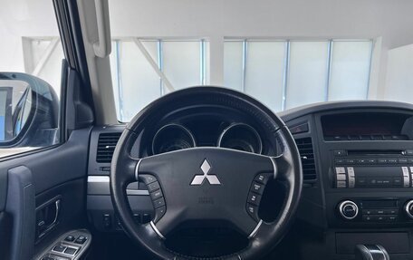 Mitsubishi Pajero IV, 2014 год, 2 970 000 рублей, 15 фотография