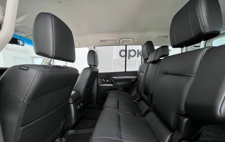 Mitsubishi Pajero IV, 2014 год, 2 970 000 рублей, 39 фотография
