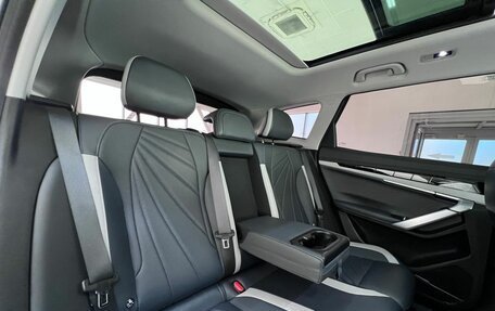 Geely Atlas, 2024 год, 2 770 000 рублей, 38 фотография