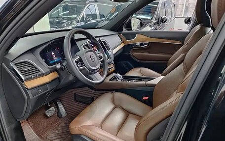 Volvo XC90 II рестайлинг, 2023 год, 5 632 808 рублей, 6 фотография