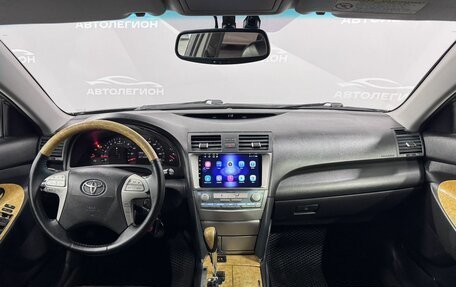 Toyota Camry, 2006 год, 1 080 000 рублей, 18 фотография