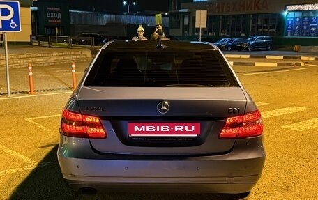 Mercedes-Benz E-Класс, 2010 год, 1 299 000 рублей, 4 фотография