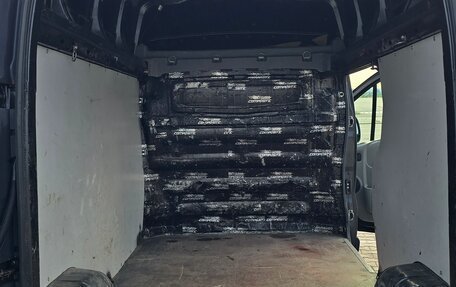 Renault Trafic, 2008 год, 1 270 000 рублей, 11 фотография