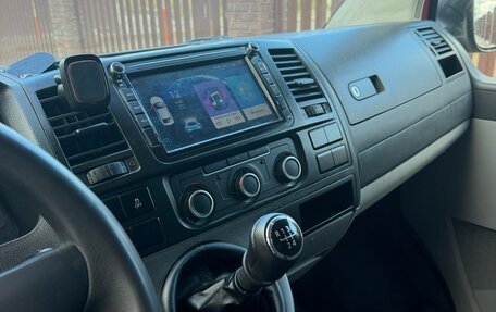 Volkswagen Transporter T5 рестайлинг, 2010 год, 1 200 000 рублей, 7 фотография