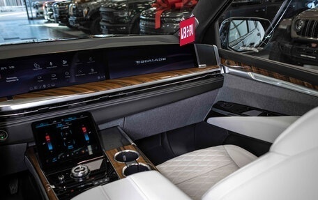 Cadillac Escalade V, 2025 год, 18 572 524 рублей, 31 фотография