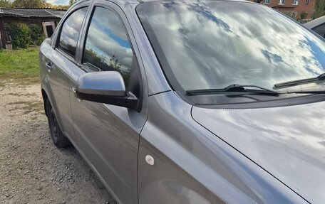 Chevrolet Aveo III, 2010 год, 470 000 рублей, 2 фотография