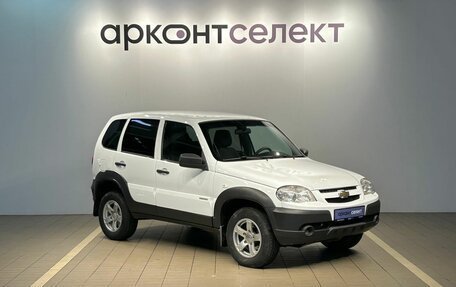 Chevrolet Niva I рестайлинг, 2018 год, 770 000 рублей, 3 фотография