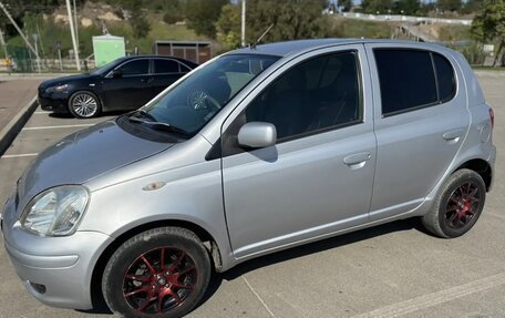 Toyota Vitz, 2001 год, 400 000 рублей, 3 фотография
