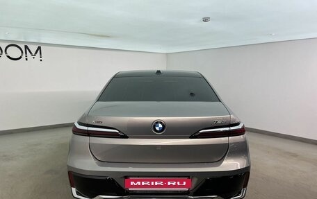 BMW 7 серия, 2025 год, 14 040 000 рублей, 3 фотография