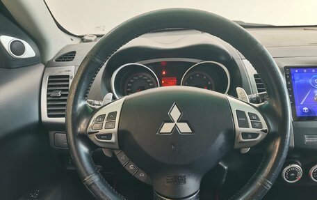 Mitsubishi Outlander III рестайлинг 3, 2007 год, 1 050 000 рублей, 10 фотография