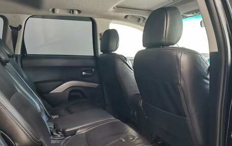 Mitsubishi Outlander III рестайлинг 3, 2007 год, 1 050 000 рублей, 17 фотография
