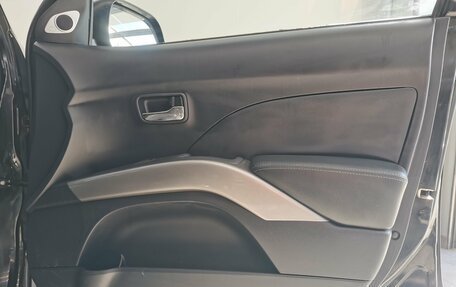 Mitsubishi Outlander III рестайлинг 3, 2007 год, 1 050 000 рублей, 24 фотография