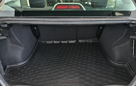Renault Logan II, 2018 год, 949 000 рублей, 12 фотография