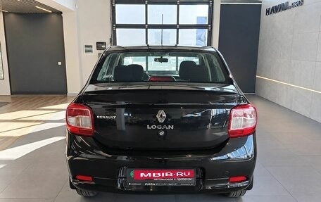 Renault Logan II, 2018 год, 949 000 рублей, 5 фотография